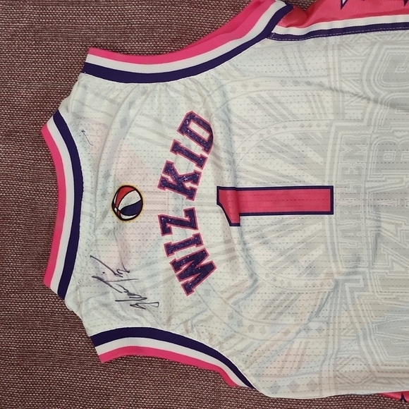 Harlem Wizards - Whiz Kid #1 - Signed Jersey - Size Kids Youth Medium - Picture 6 of 9